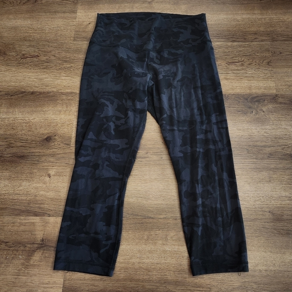 Lululemon Align Crop *21" Camo